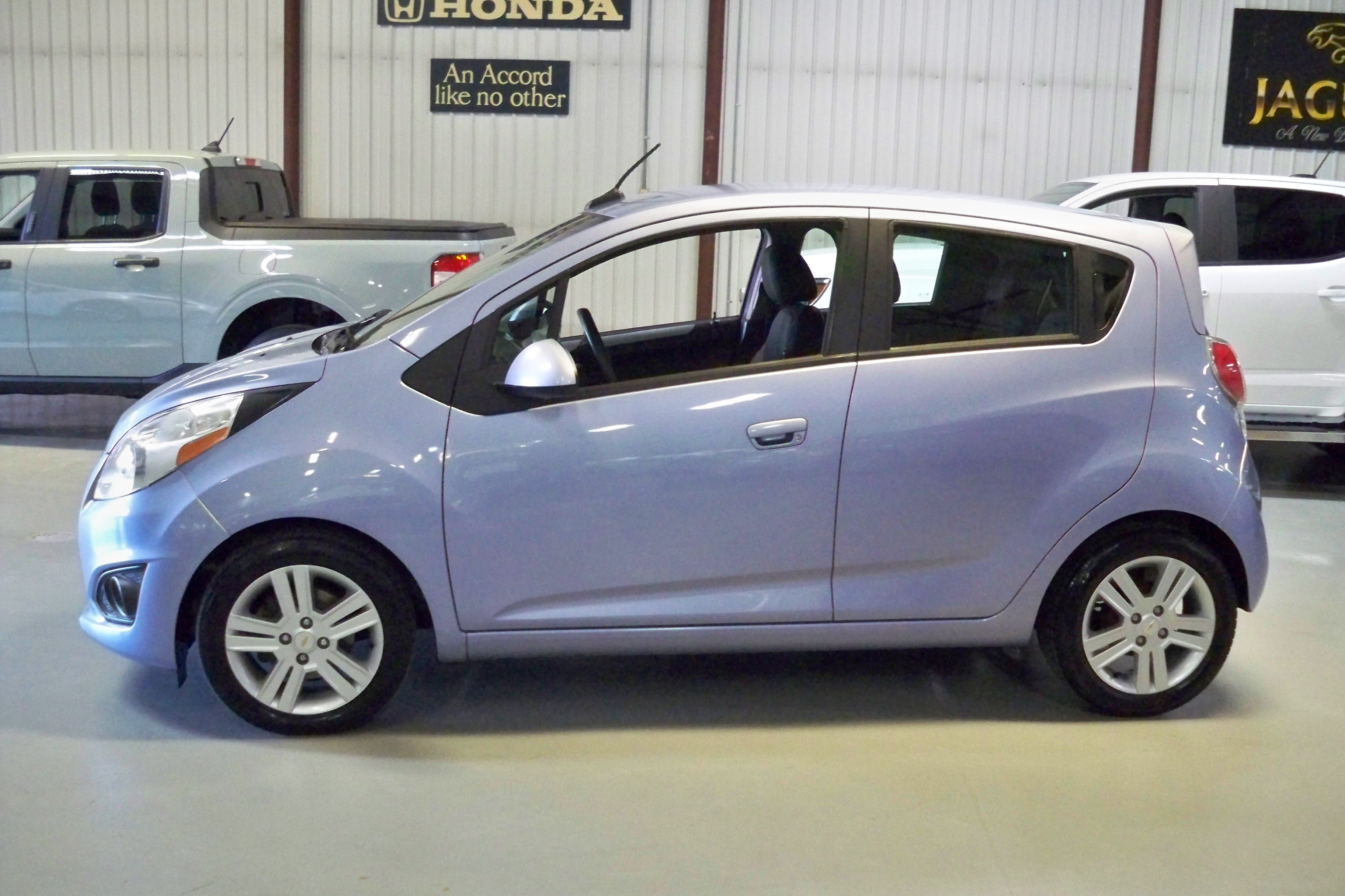 Used 2014 Chevrolet Spark Hatchback LT