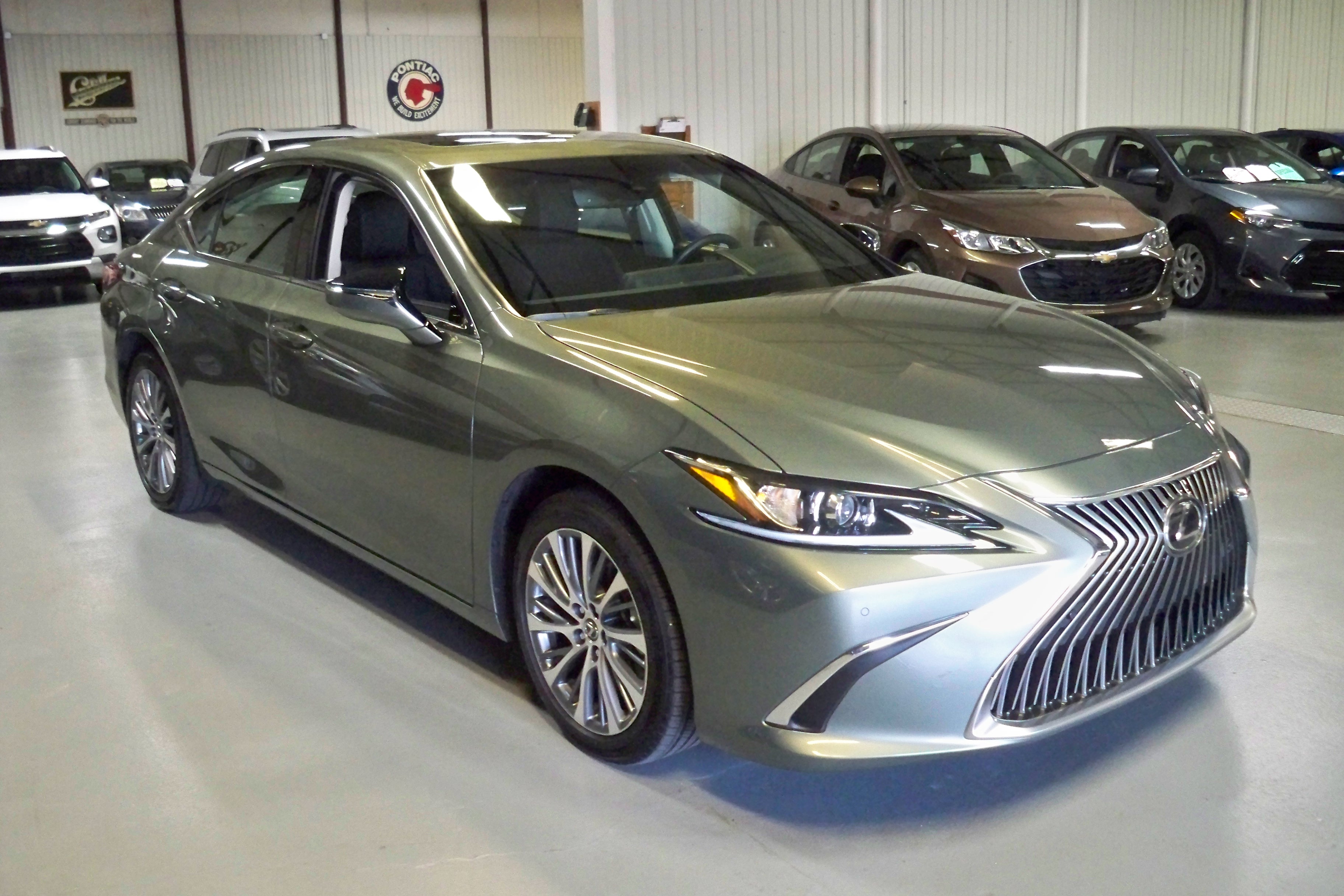 Used 2021 Lexus ES 250 AWD