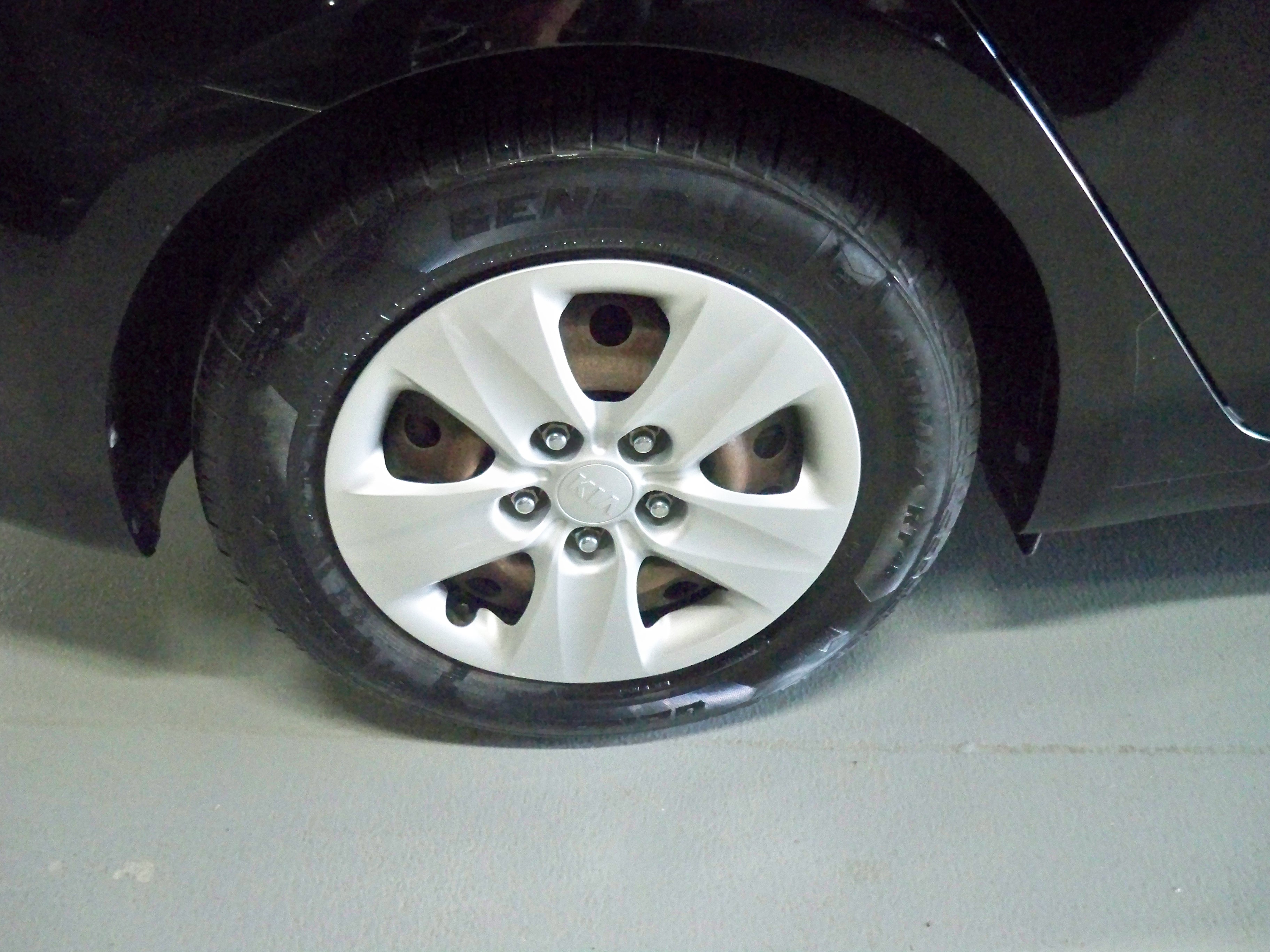 2016 Kia Forte LX - Photo 13