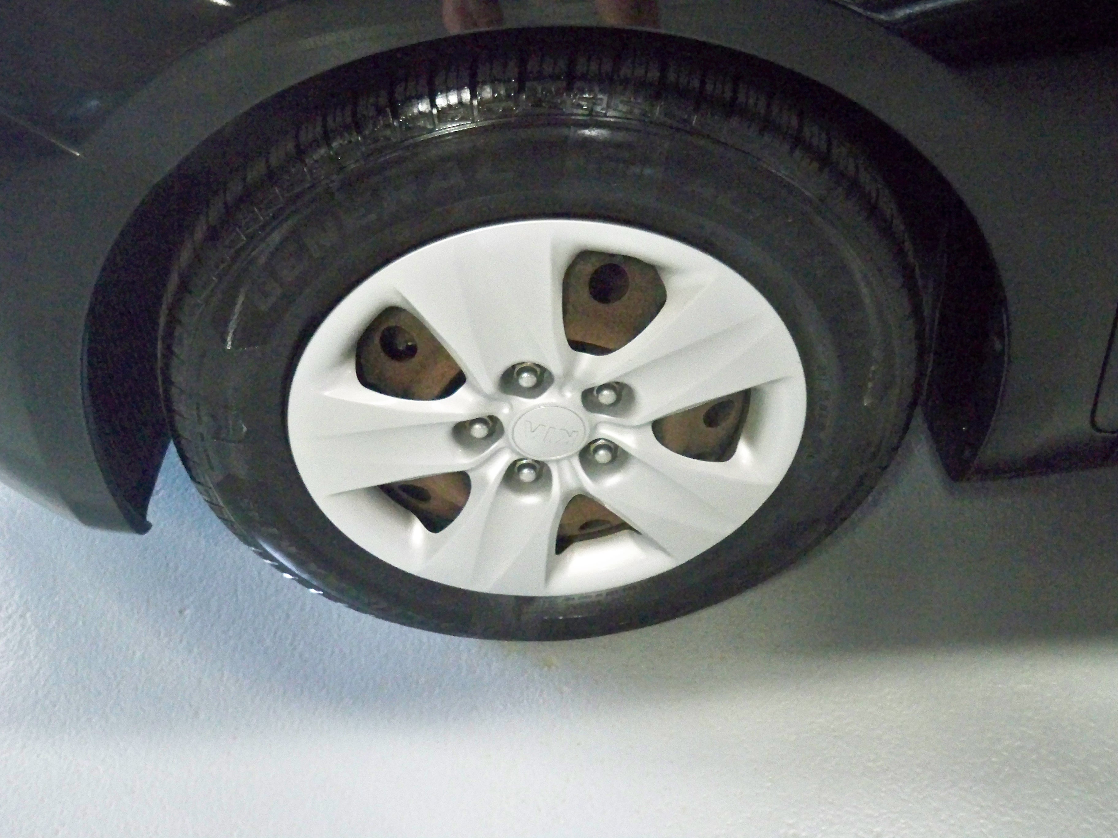 2016 Kia Forte LX - Photo 15