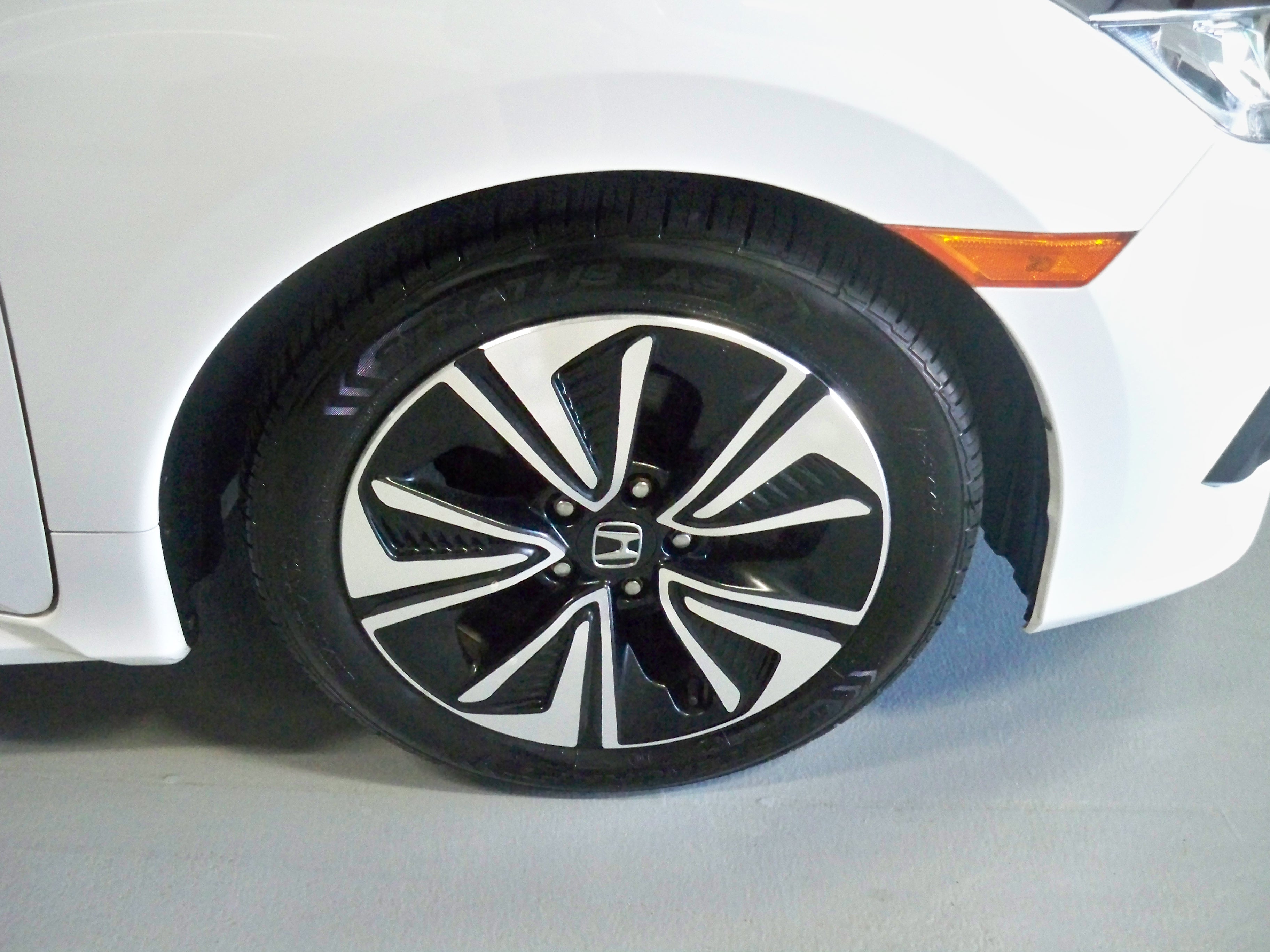 2018 Honda Civic EX-T - Photo 15