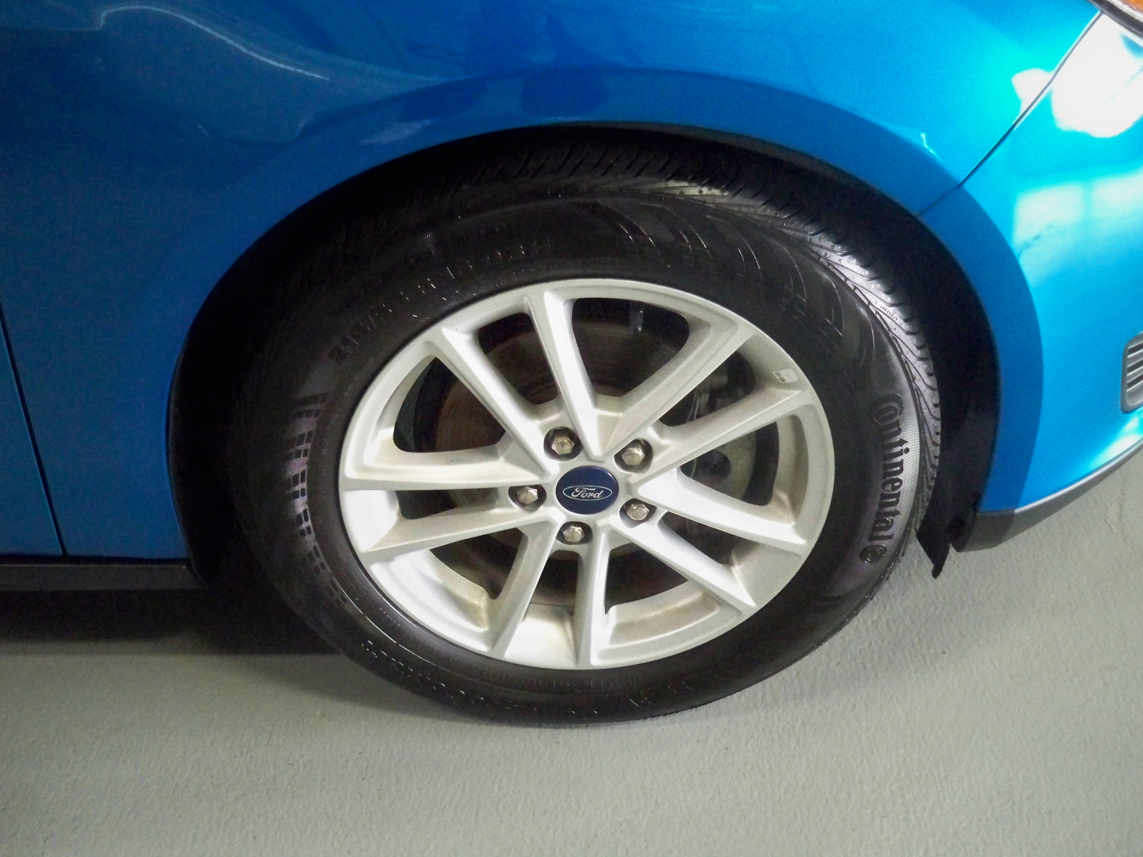 2017 Ford Focus SE - Photo 13