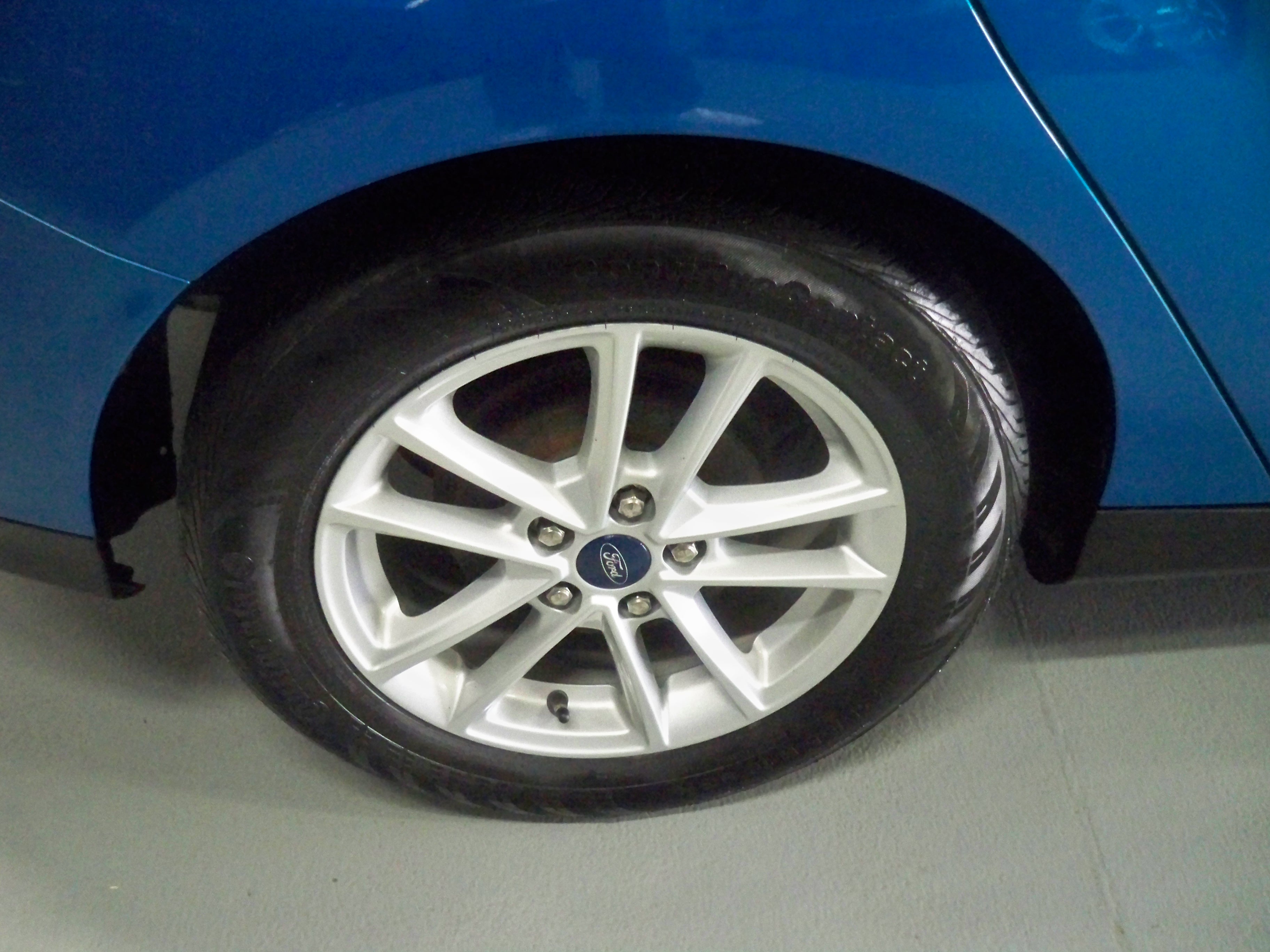 2017 Ford Focus SE - Photo 14