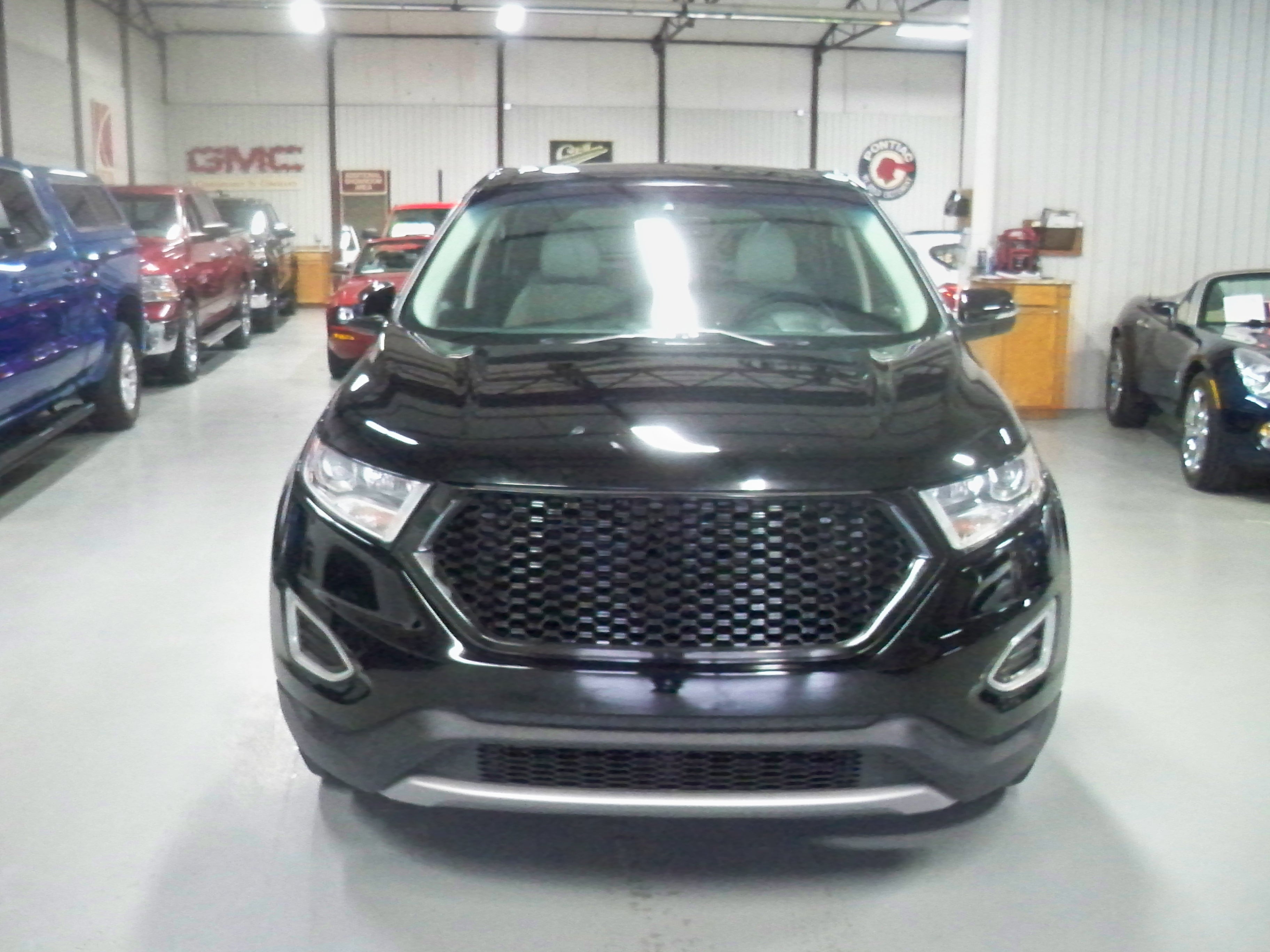 Used 2018 Ford Edge Titanium AWD