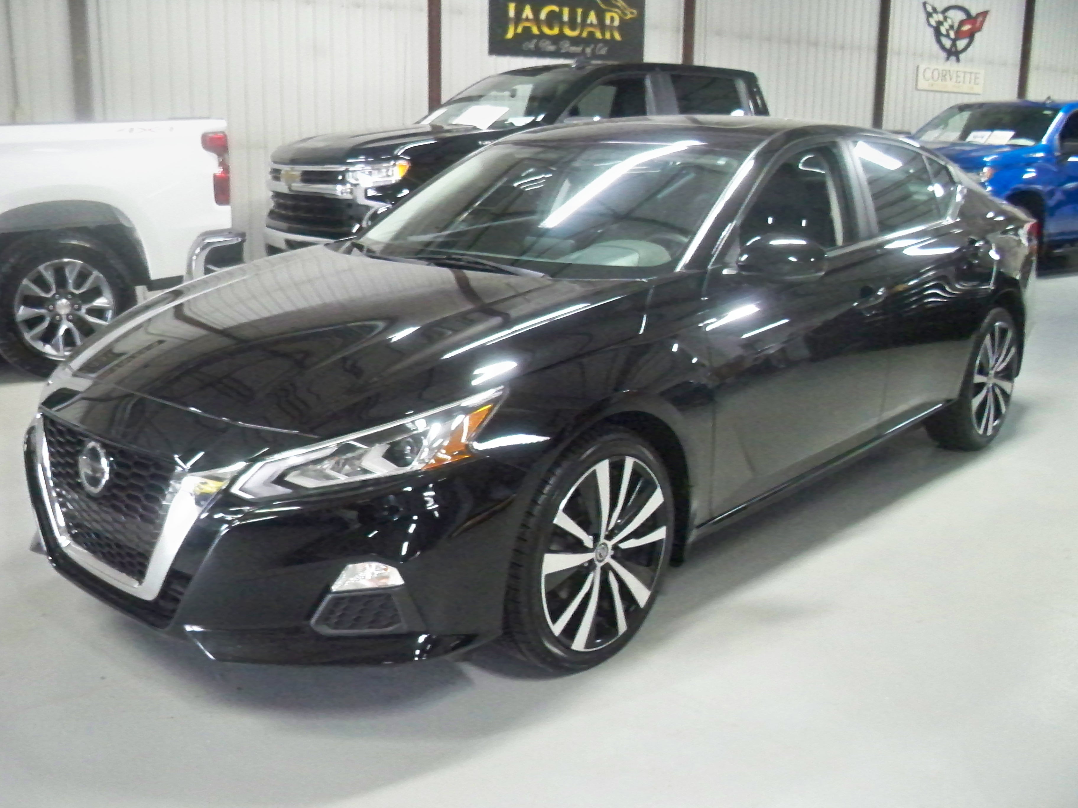Used 2019 Nissan Altima 2.5 SR AWD