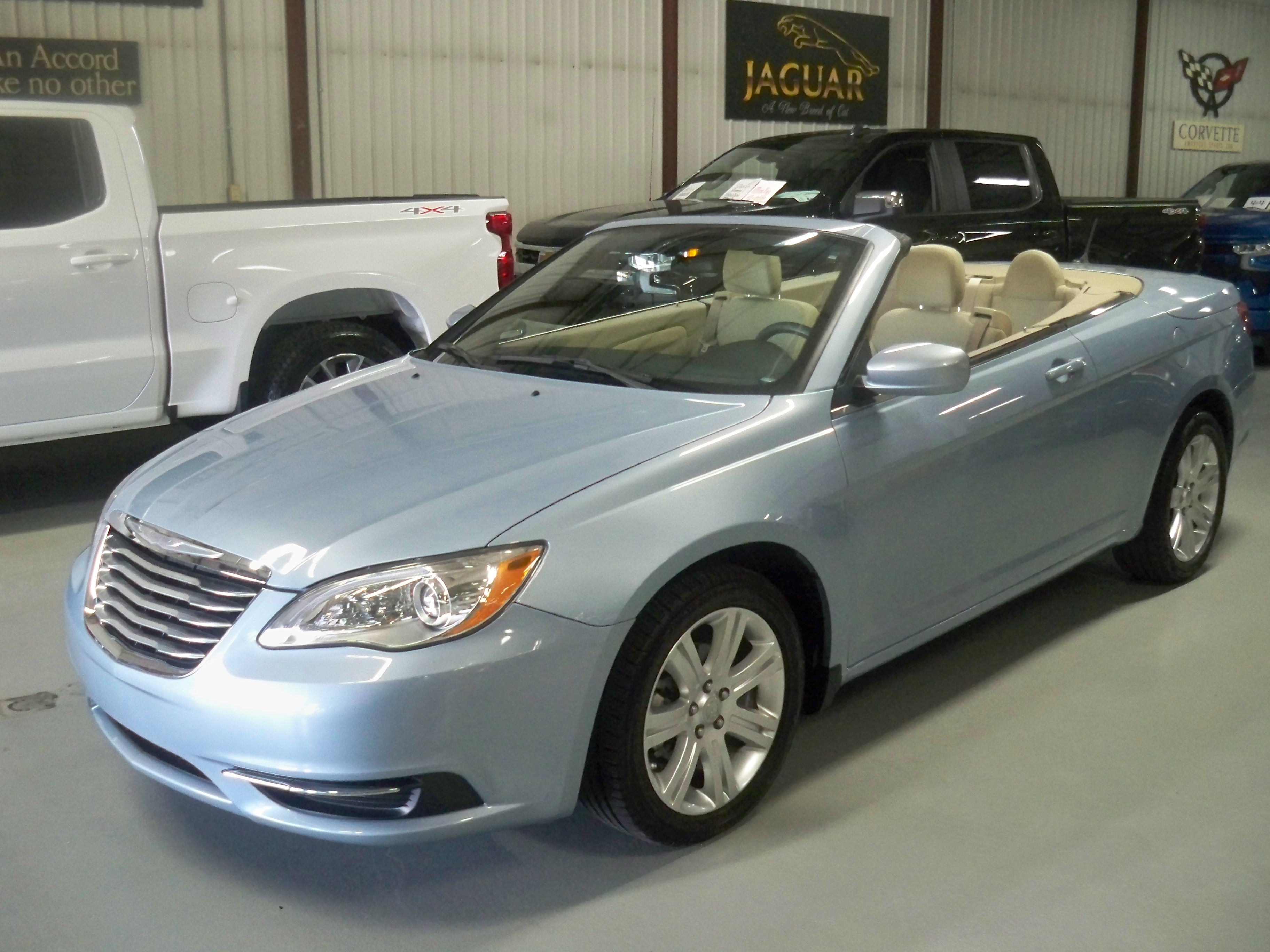 2014 Chrysler 200